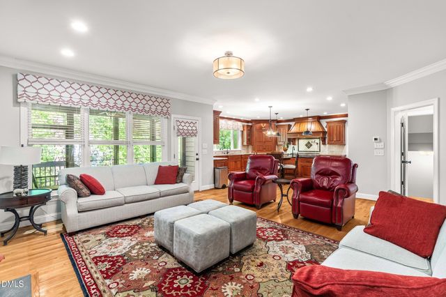 128 Wheatsbury Drive, Cary, NC 27513