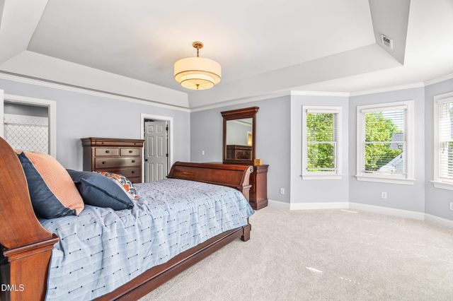 128 Wheatsbury Drive, Cary, NC 27513