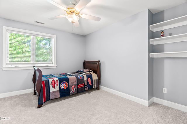 128 Wheatsbury Drive, Cary, NC 27513