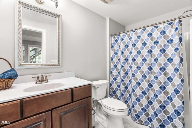 128 Wheatsbury Drive, Cary, NC 27513