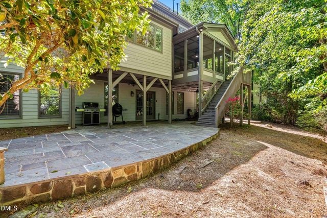 128 Wheatsbury Drive, Cary, NC 27513