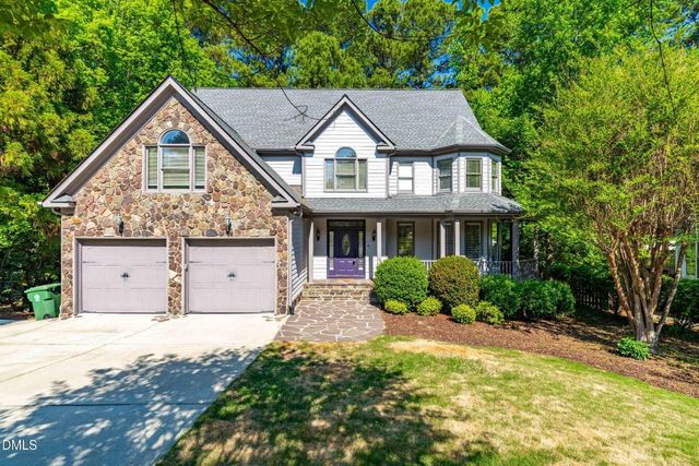 128 Wheatsbury Drive, Cary, NC 27513