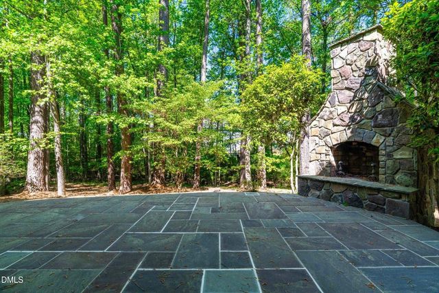 128 Wheatsbury Drive, Cary, NC 27513