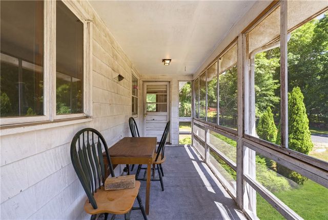 42 Charles Avenue, Charlestown, RI 02813