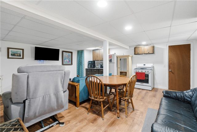 42 Charles Avenue, Charlestown, RI 02813