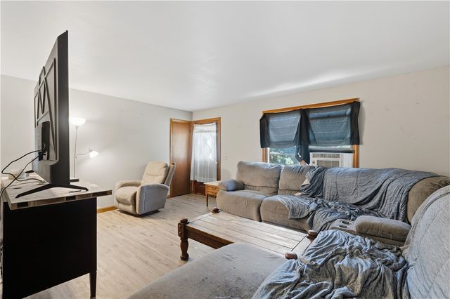 42 Charles Avenue, Charlestown, RI 02813