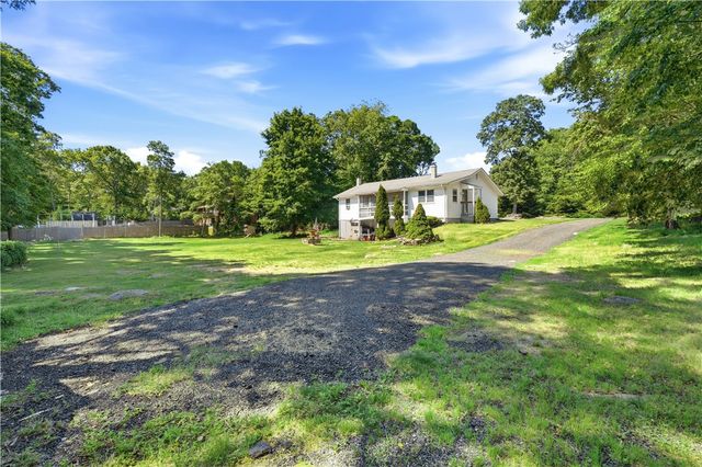 42 Charles Avenue, Charlestown, RI 02813