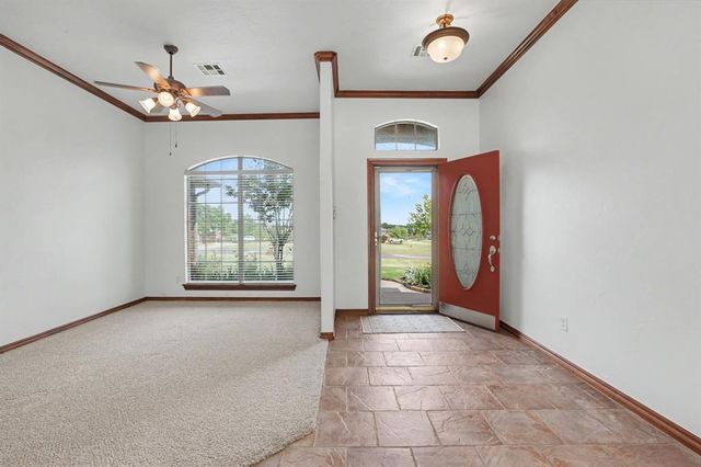 2710 Shoreline Drive, Norman, OK 73026