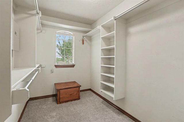 2710 Shoreline Drive, Norman, OK 73026