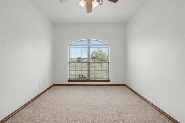 2710 Shoreline Drive, Norman, OK 73026