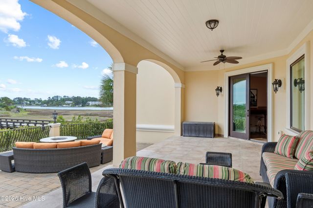 2541 Mariners Way SE, Southport, NC 28461