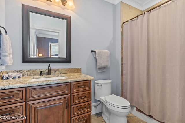 2541 Mariners Way SE, Southport, NC 28461