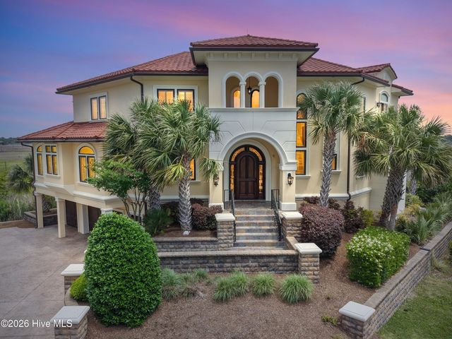 2541 Mariners Way SE, Southport, NC 28461