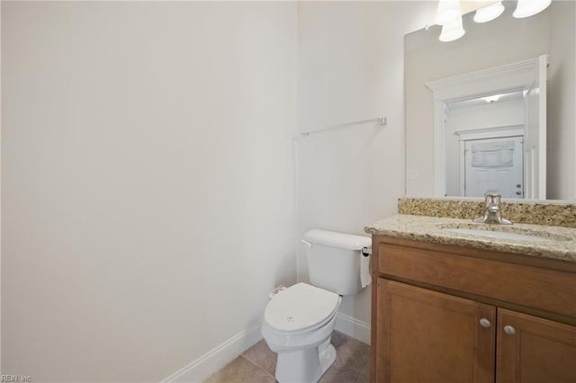 3135 Patrick Henry DR, Chesapeake, VA 23323