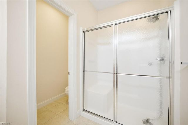 3135 Patrick Henry DR, Chesapeake, VA 23323