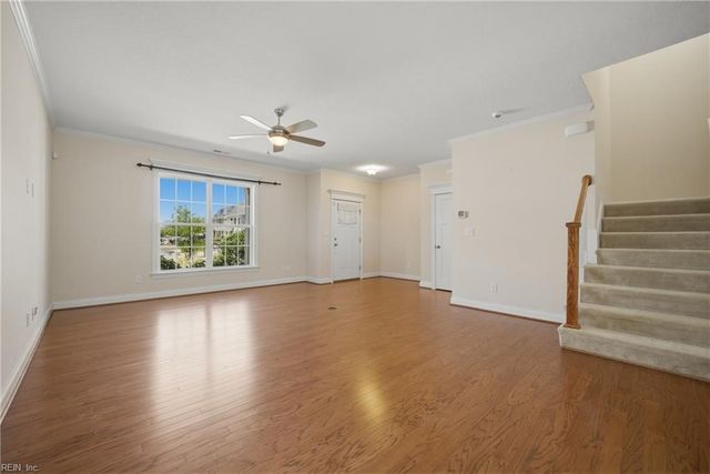 3135 Patrick Henry DR, Chesapeake, VA 23323