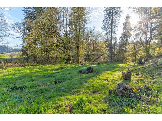 11313 Ne HIGHWAY 99, Vancouver, WA 98686