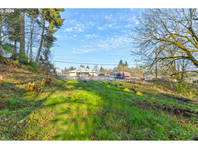 11313 Ne HIGHWAY 99, Vancouver, WA 98686
