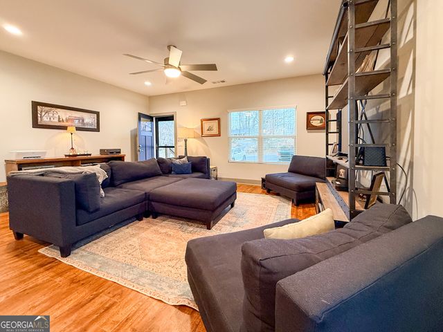 270 Townview Drive, Cleveland, GA 30528