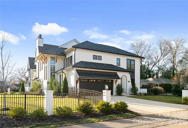4142 Pineview Road, Charlotte, NC 28211