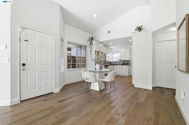 42525 Fern Cir, Fremont, CA 94538