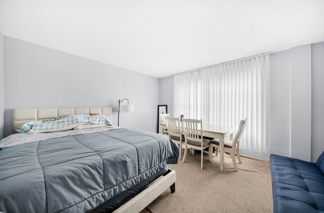 4227 S HARLEM Avenue 2, Stickney, IL 60402