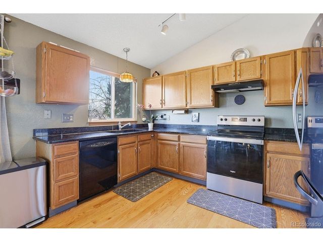 2311 Cliffrose Ln, Louisville, CO 80027