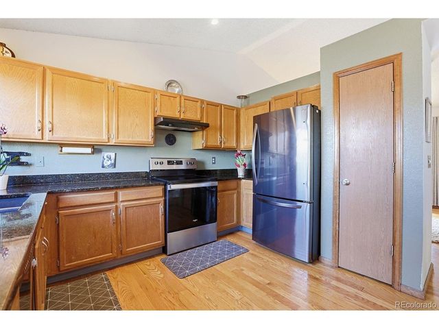 2311 Cliffrose Ln, Louisville, CO 80027