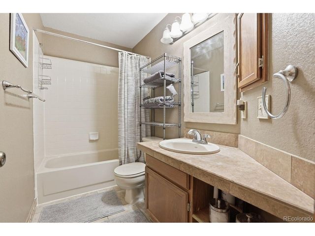 2311 Cliffrose Ln, Louisville, CO 80027