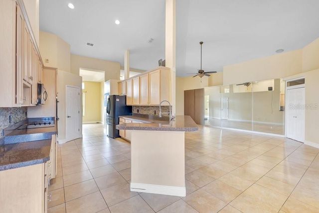 407 THUNDER GULCH COURT, Orlando, FL 32824