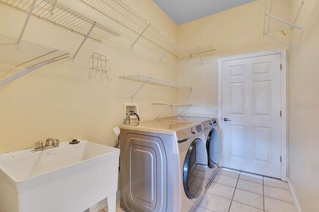 407 THUNDER GULCH COURT, Orlando, FL 32824