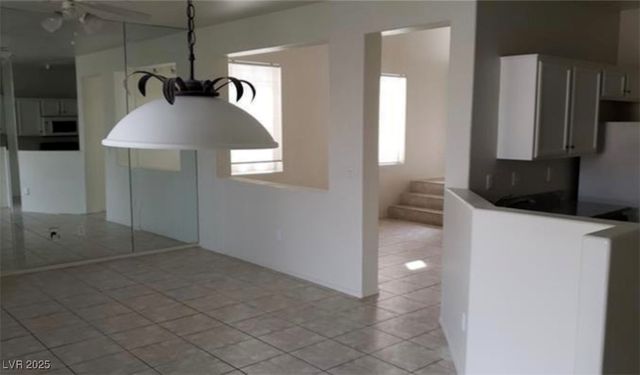 3644 STARLIGHT EVENING Street, Las Vegas, NV 89129