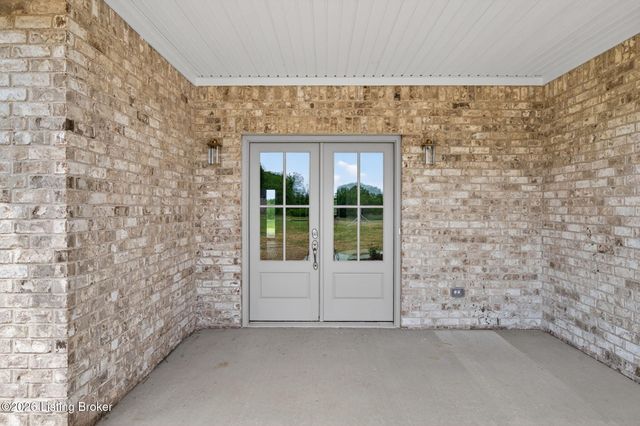 1018 Cordy Ln, Lawrenceburg, KY 40342