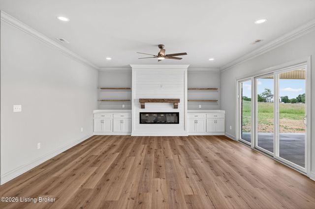 1018 Cordy Ln, Lawrenceburg, KY 40342