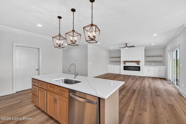 1018 Cordy Ln, Lawrenceburg, KY 40342