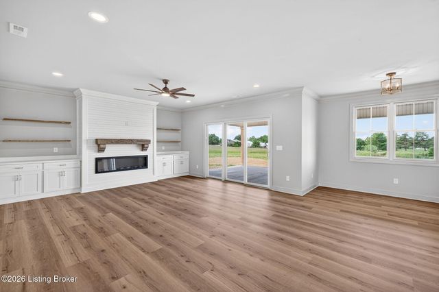 1018 Cordy Ln, Lawrenceburg, KY 40342