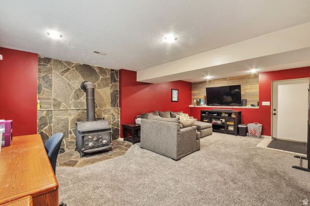 2257 N 700 W, Harrisville, UT 84414