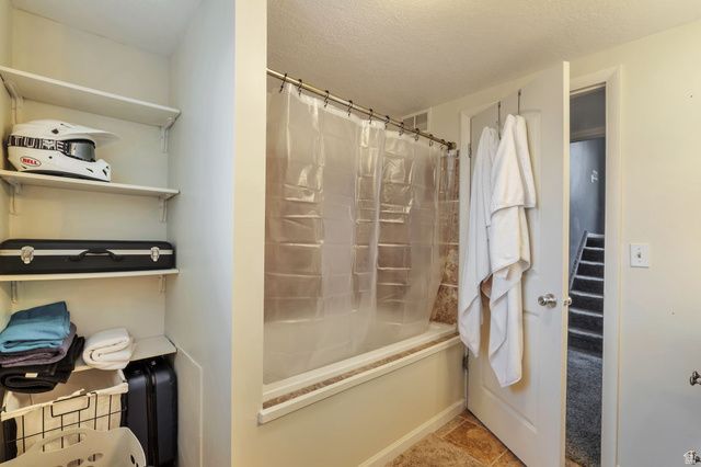 2257 N 700 W, Harrisville, UT 84414
