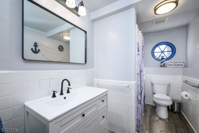 3 Sylvan Ct, Livingston Twp., NJ 07039