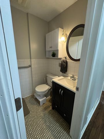 375 Lark Avenue, Maplewood, MN 55117