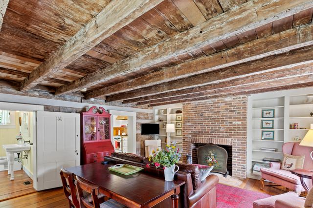 361 S Upper Street, Lexington, KY 40508
