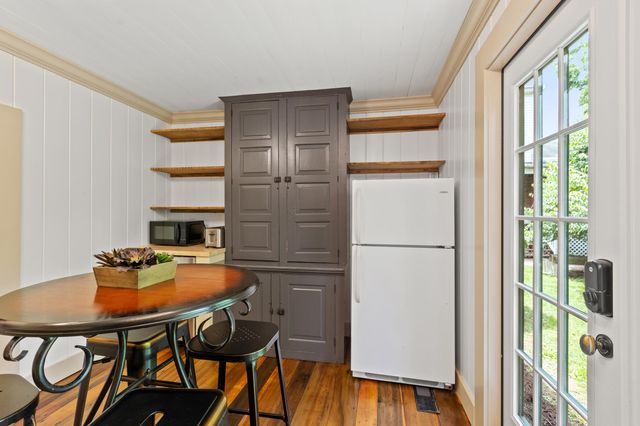 361 S Upper Street, Lexington, KY 40508