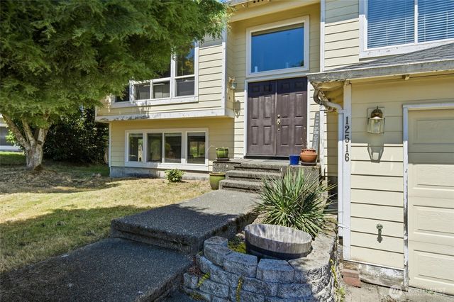 12516 SE 225th Court, Kent, WA 98031