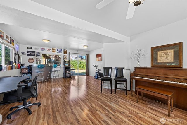 12516 SE 225th Court, Kent, WA 98031