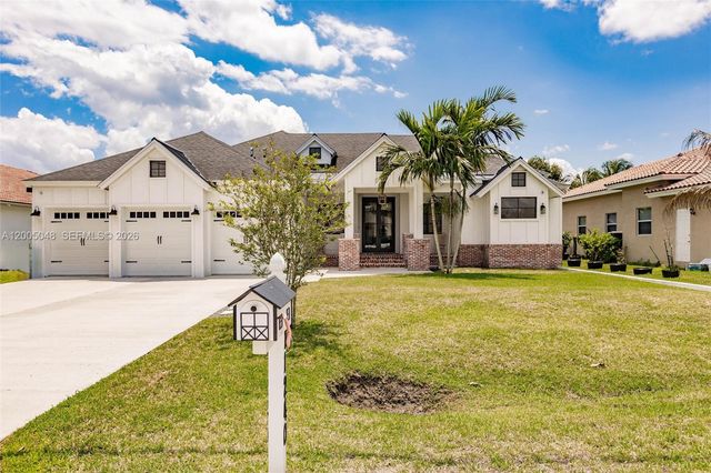 11240 NW 23rd St, Plantation, FL 33323