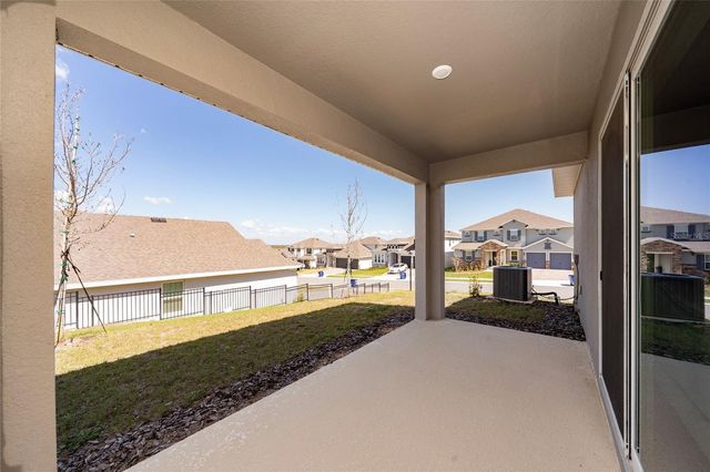 2040 SUNSHINE PEAK DRIVE, Minneola, FL 34715