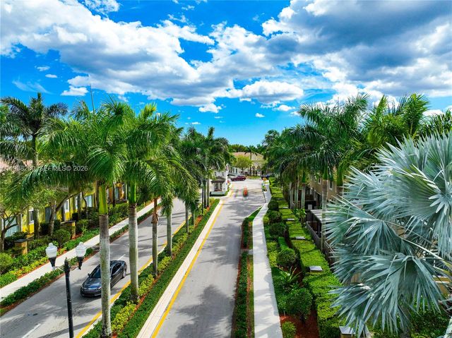 1040 SE 24th Ave, Homestead, FL 33035