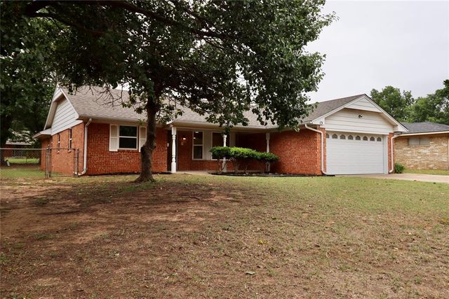 15 Mojave Drive, Shawnee, OK 74801