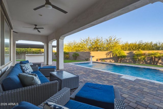 1907 W EL CORTEZ Trail, Phoenix, AZ 85085