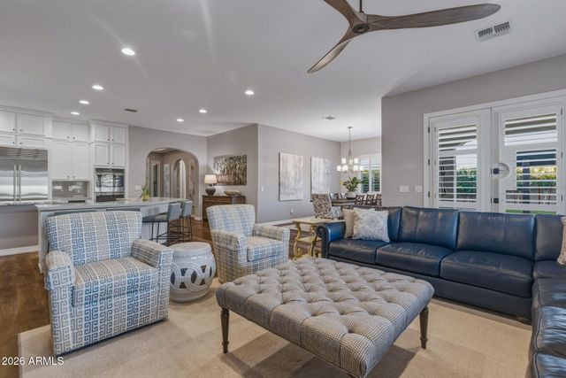 1907 W EL CORTEZ Trail, Phoenix, AZ 85085